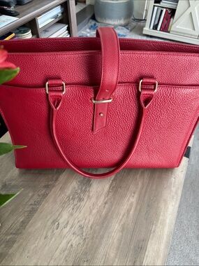 Levenger Red Pebbled Leather Tote Bag/Laptop Bag , 16”x11”x5”